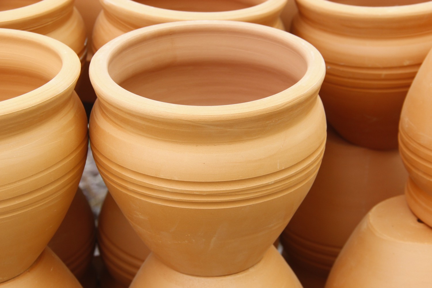 ANTİK SAKSI 3 ADET - EL YAPIMI DOĞAL ÇÖMLEK