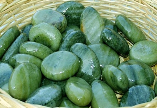 DOLOMİT TAŞI YEŞİL 4-6 cm 10 KG DOĞAL DEKORASYON TAŞI