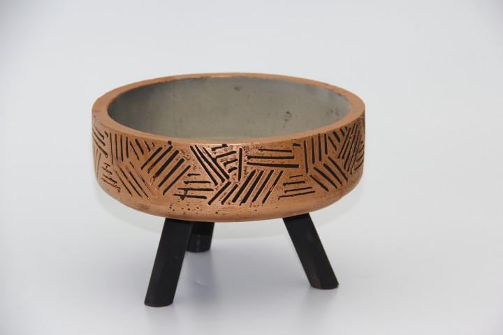 BONSAİ SAKSISI ARKAİK MOTİF AYAKLI - EL YAPIMI BAKIR BETON SAKSI