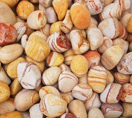 DOLOMİT TAŞI SARI ÇİZGİLİ 4-6 cm 10 KG DOĞAL DEKORASYON TAŞI